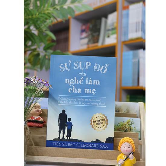 Sách Sự Sụp Đổ Của Nghề Làm Cha Mẹ