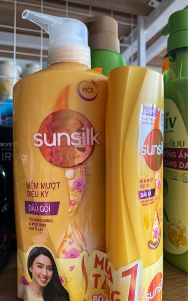 Dầu gội Sunsilk mềm mượt vàng 650ml