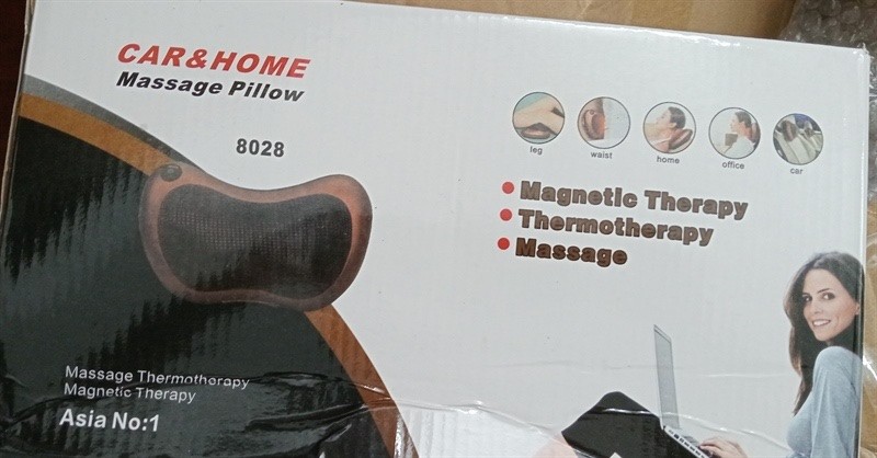 Gối massage Pillow