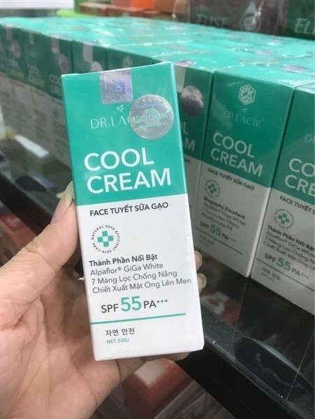 Kem chống nắng dưỡng da Cool Cream Dr.Lacir