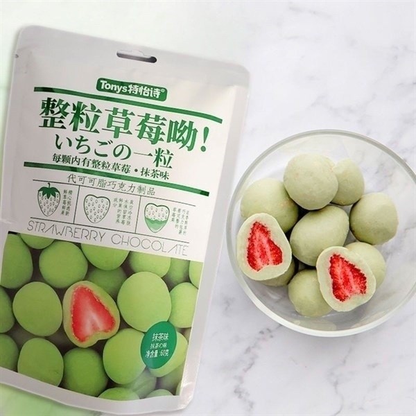 Socola Matcha bọc dâu tây